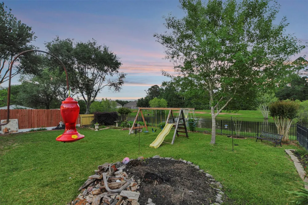 38114 E Sulphur Creek Drive Magnolia, TX 77355