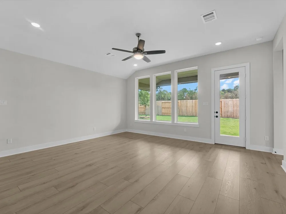 6929 Nubuck Drive Montgomery, TX 77316