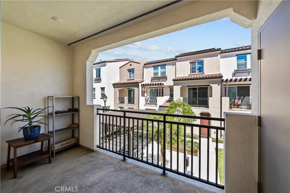 3888 Verdana Circle La Verne, CA 91750