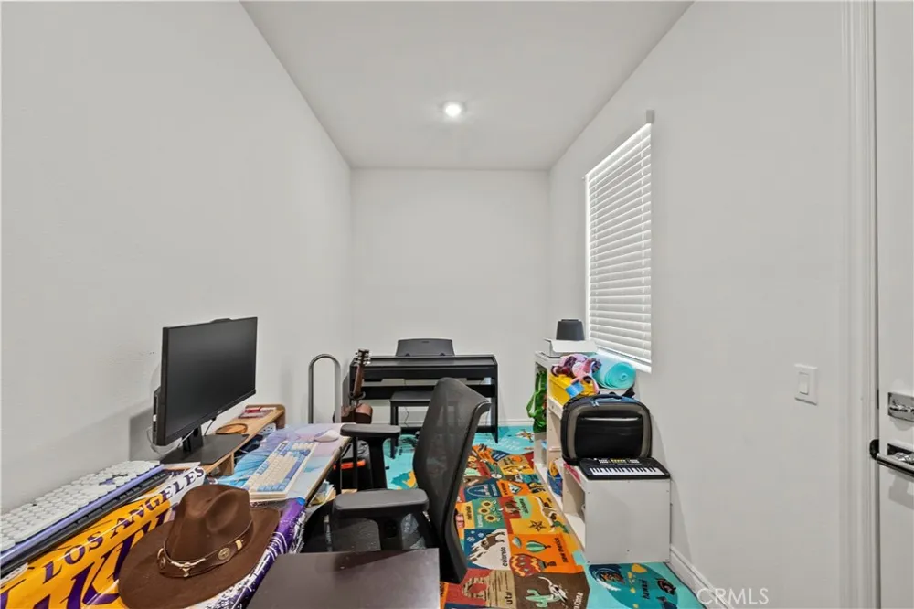 3888 Verdana Circle La Verne, CA 91750