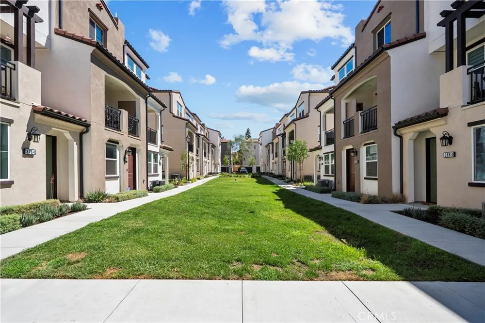 3888 Verdana Circle La Verne, CA 91750