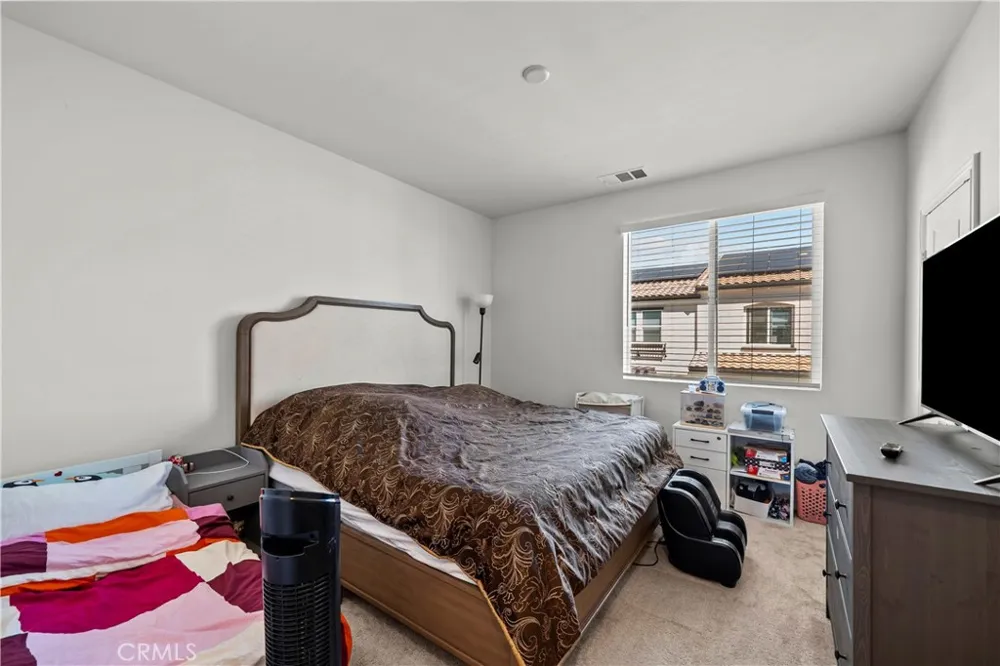 3888 Verdana Circle La Verne, CA 91750