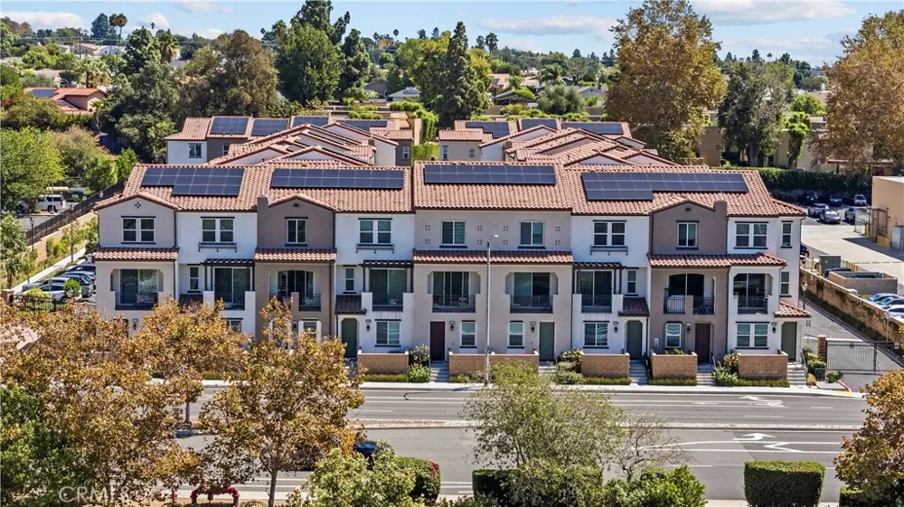 3888 Verdana Circle La Verne, CA 91750