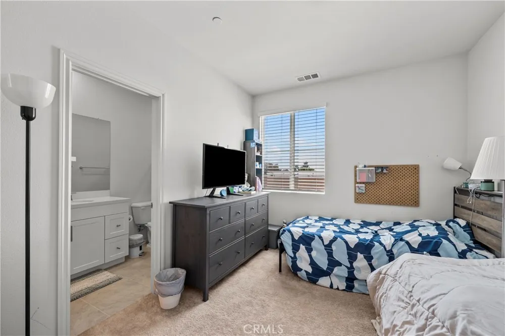 3888 Verdana Circle La Verne, CA 91750