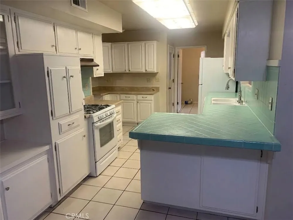 28459 E Worcester Sun City, CA 92586