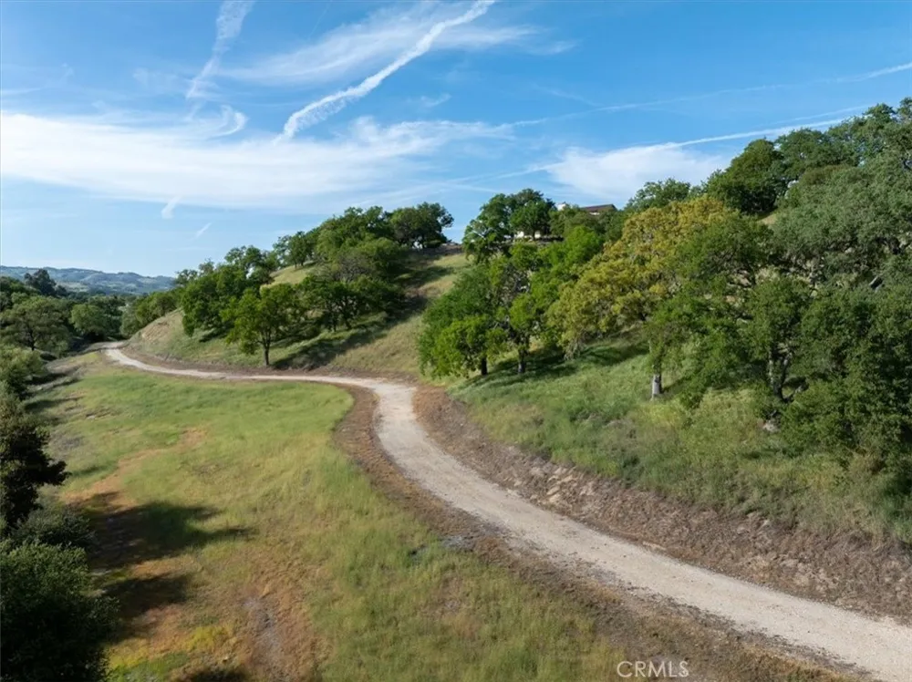 2925 Warm Springs Lane Templeton, CA 93465