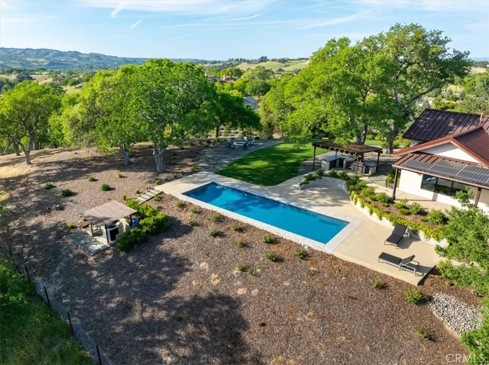2925 Warm Springs Lane Templeton, CA 93465