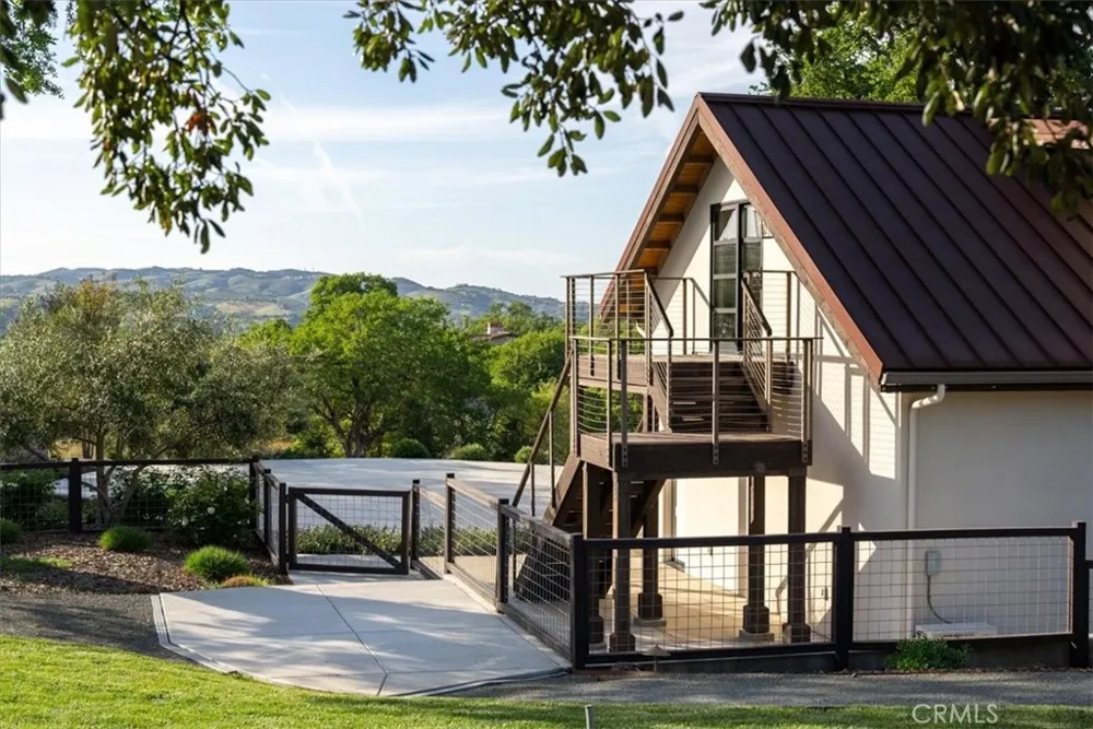 2925 Warm Springs Lane Templeton, CA 93465