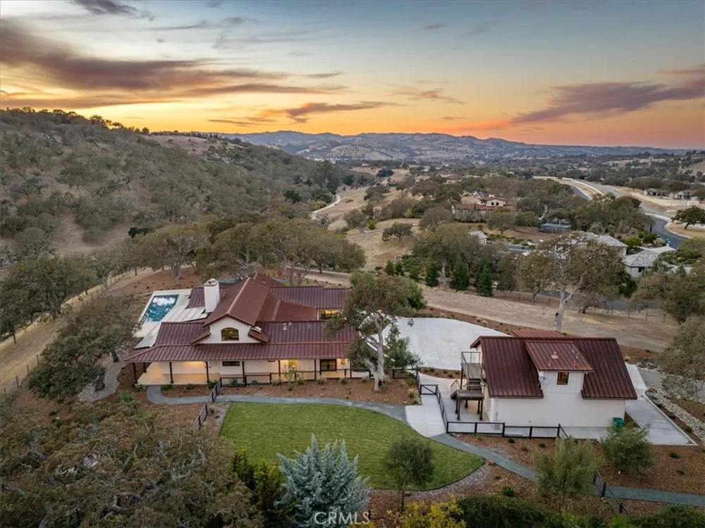 2925 Warm Springs Lane Templeton, CA 93465