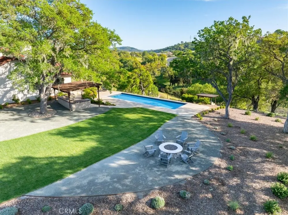 2925 Warm Springs Lane Templeton, CA 93465