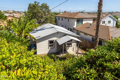 746 W 21st Street