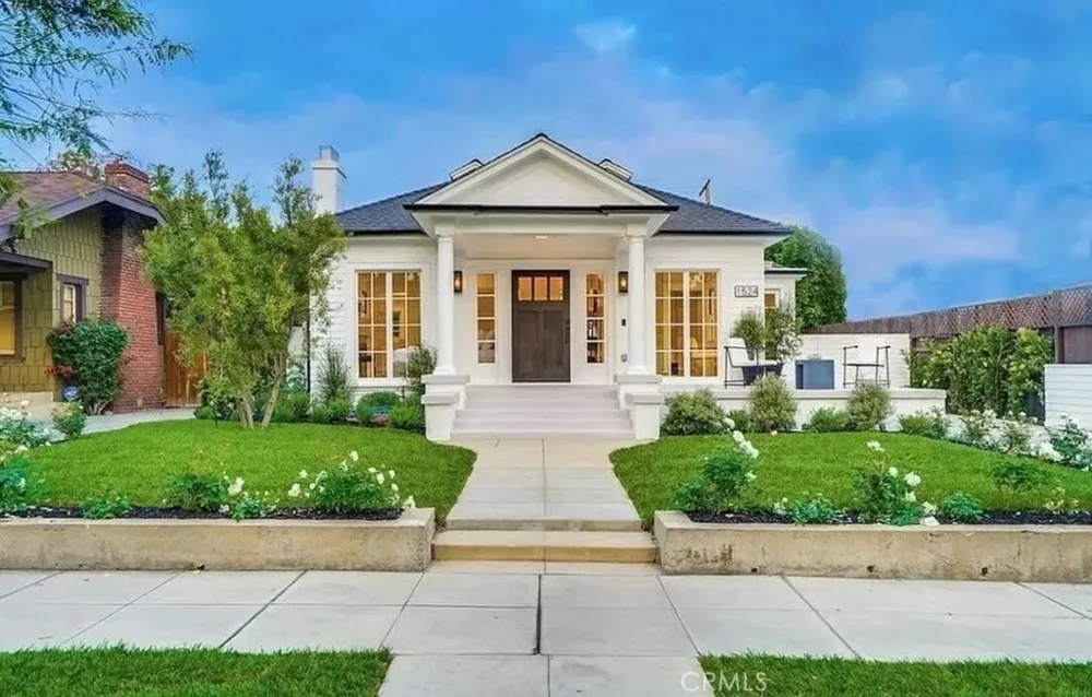 1524 Sierra Bonita Avenue Los Angeles, CA 90046