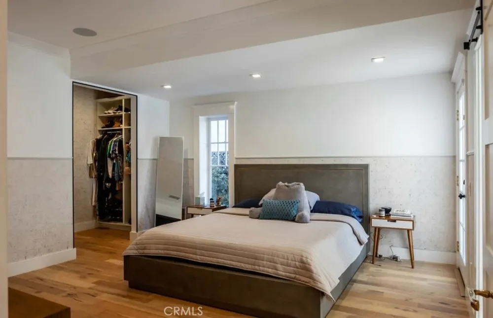 1524 Sierra Bonita Avenue Los Angeles, CA 90046