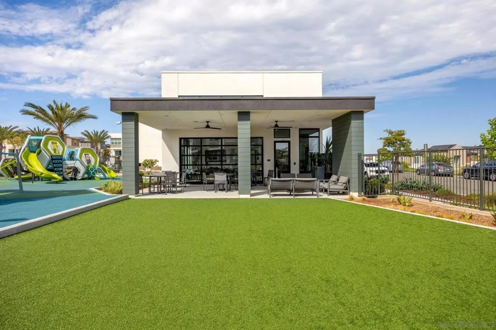 804 Makani St #2 Chula Vista, CA 91911