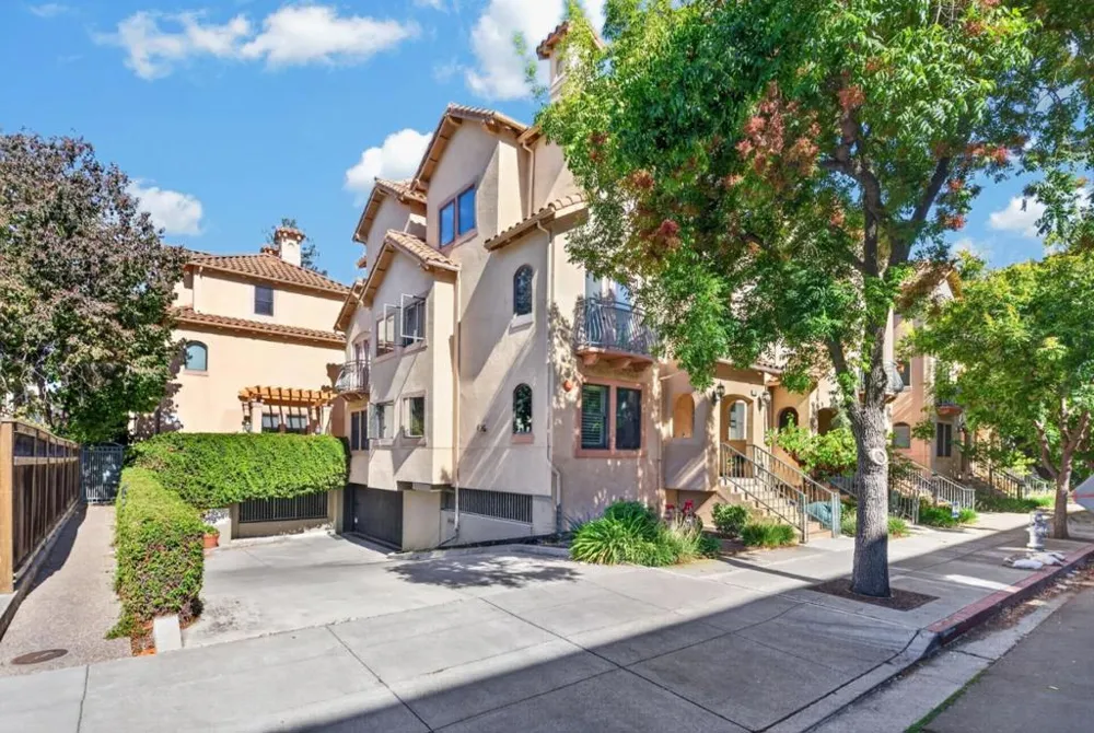 358 Bryant Street Mountain View, CA 94041