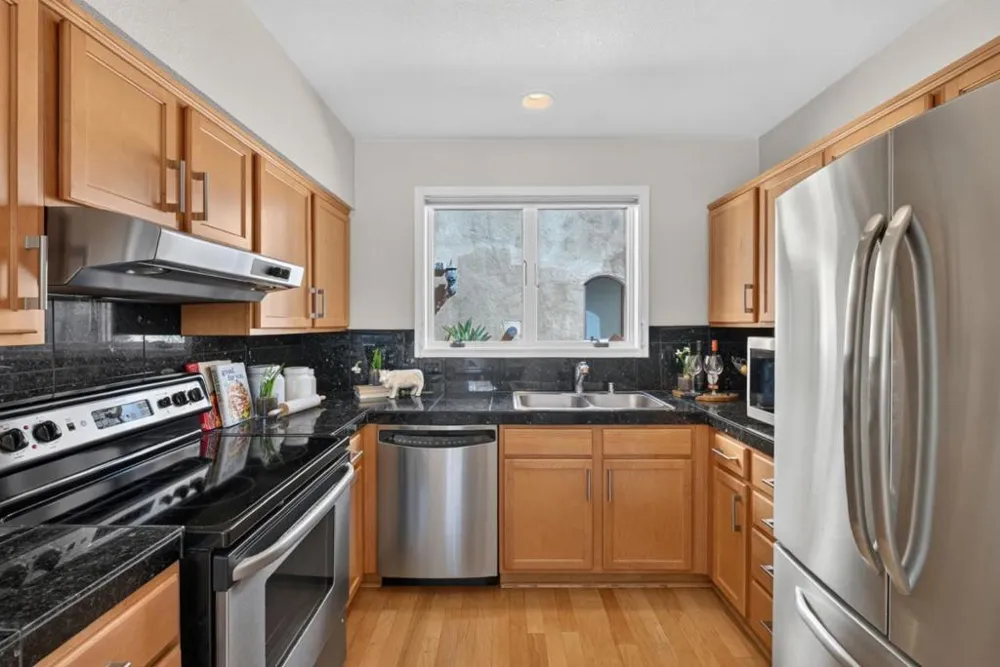 358 Bryant Street Mountain View, CA 94041