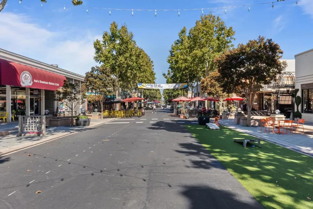 358 Bryant Street Mountain View, CA 94041