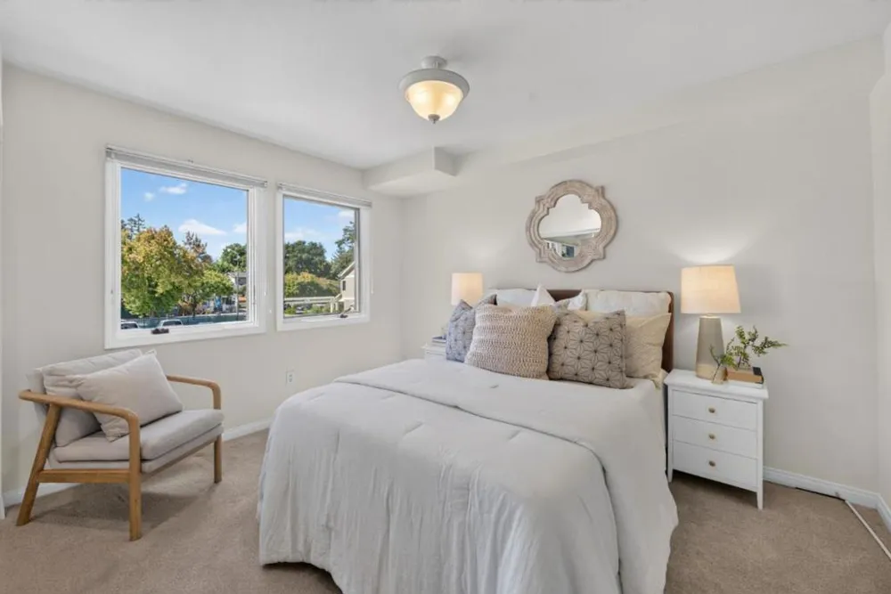 358 Bryant Street Mountain View, CA 94041