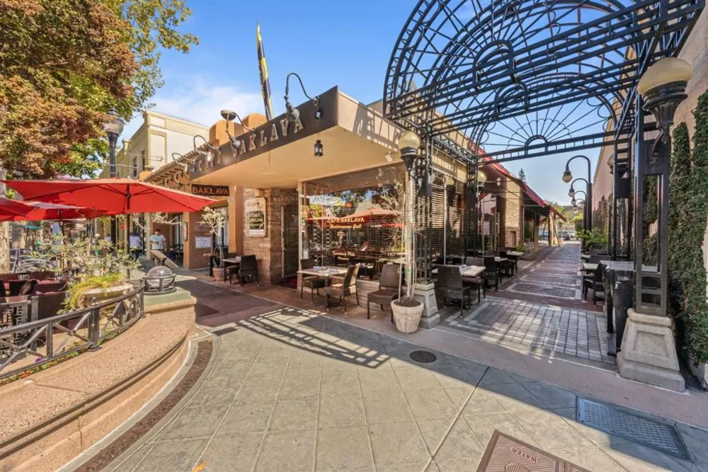 358 Bryant Street Mountain View, CA 94041