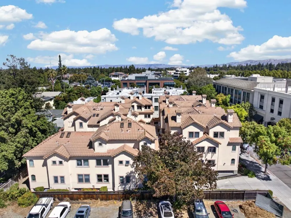 358 Bryant Street Mountain View, CA 94041