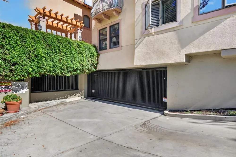 358 Bryant Street Mountain View, CA 94041