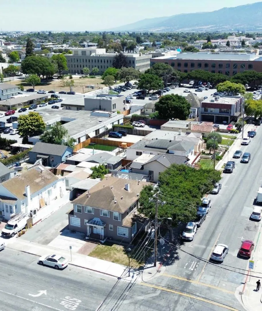 157 Central Avenue Salinas, CA 93901