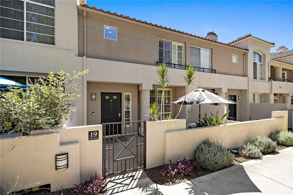 19 Willow Wind Aliso Viejo, CA 92656
