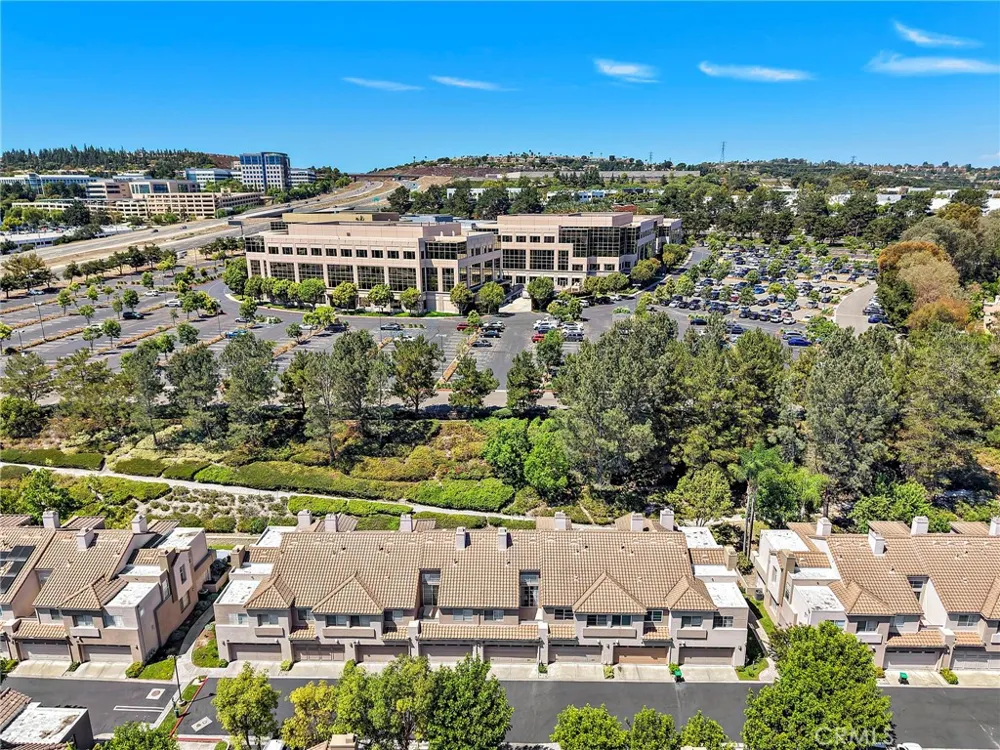 19 Willow Wind Aliso Viejo, CA 92656