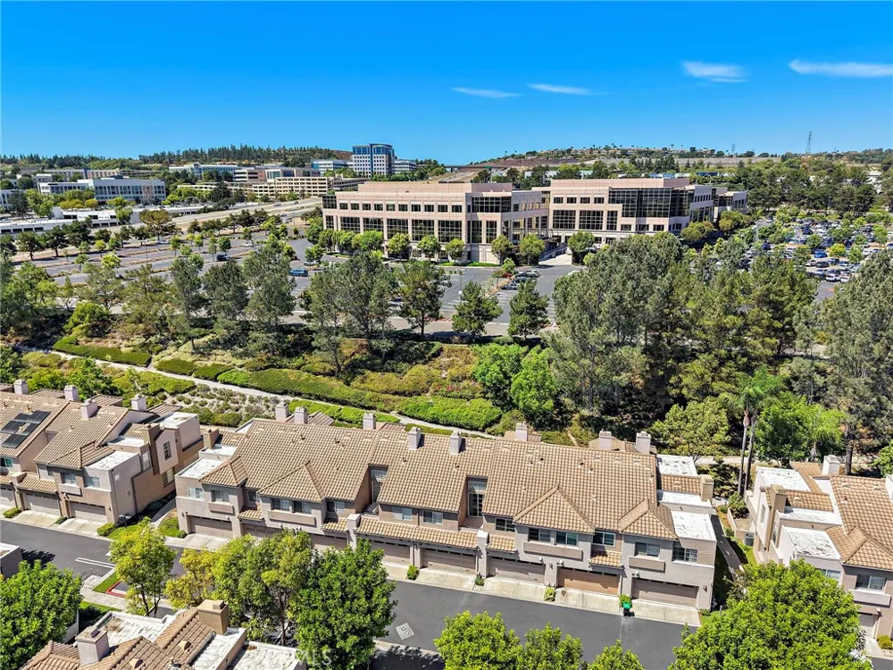 19 Willow Wind Aliso Viejo, CA 92656