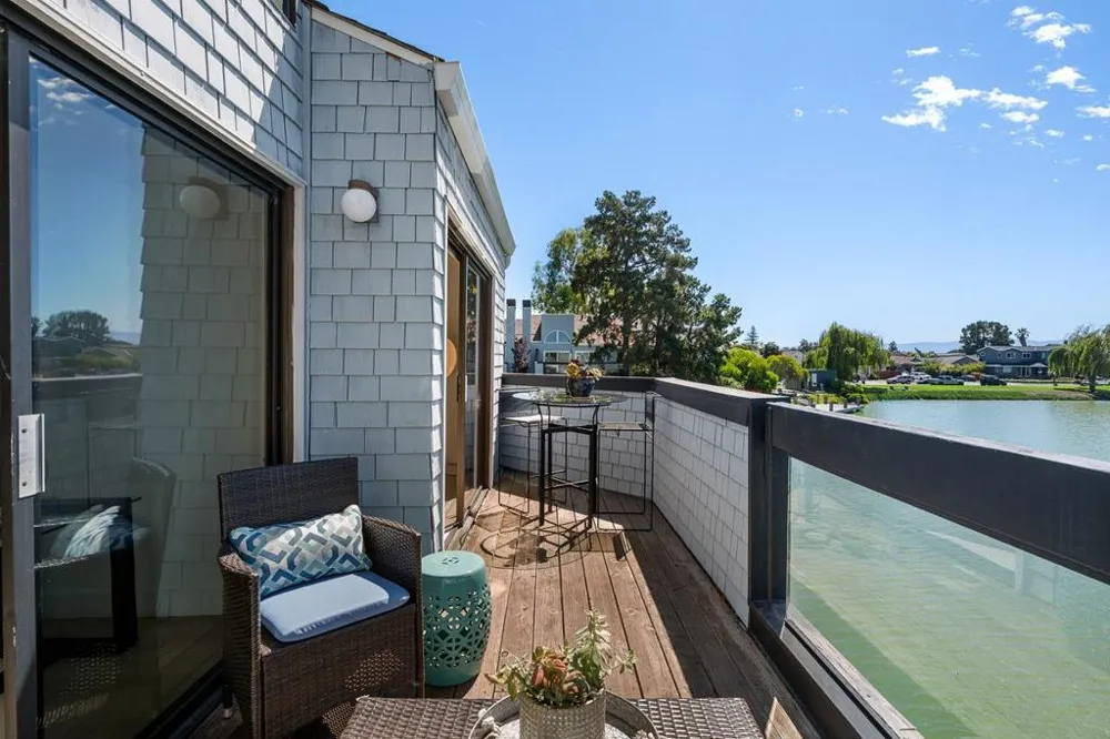76 Eddystone Court Redwood City, CA 94065
