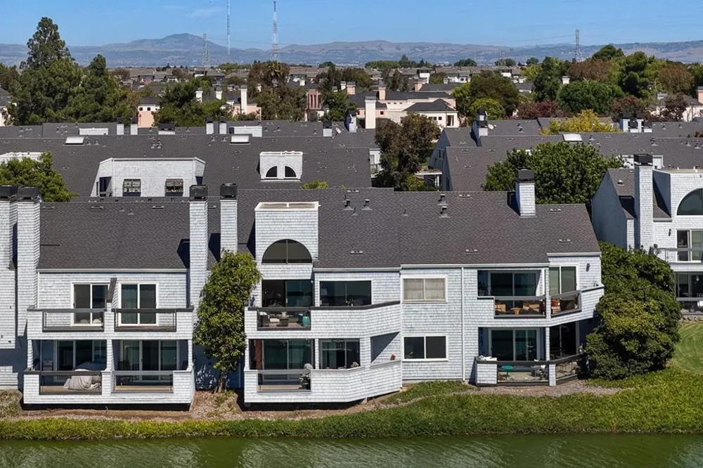 76 Eddystone Court Redwood City, CA 94065