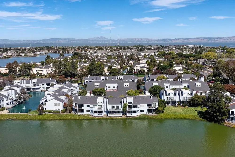 76 Eddystone Court Redwood City, CA 94065