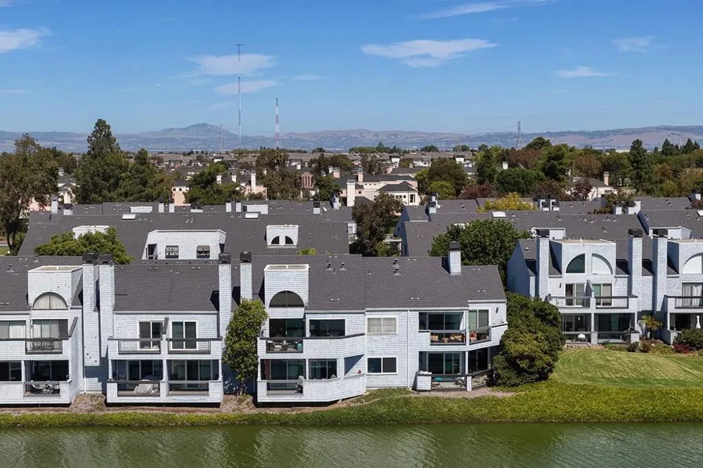 76 Eddystone Court Redwood City, CA 94065