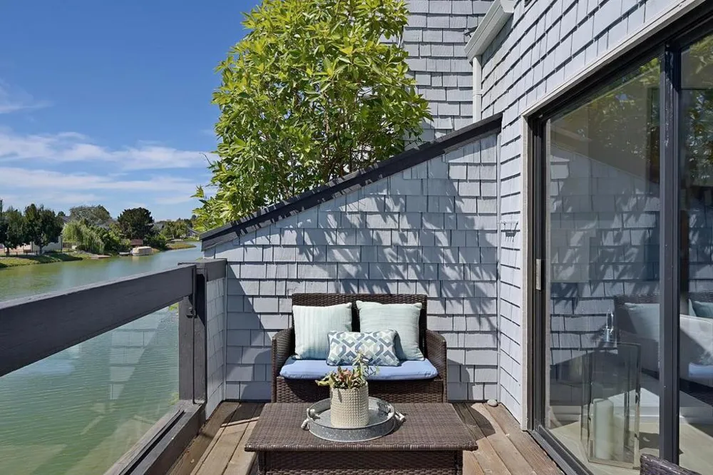 76 Eddystone Court Redwood City, CA 94065