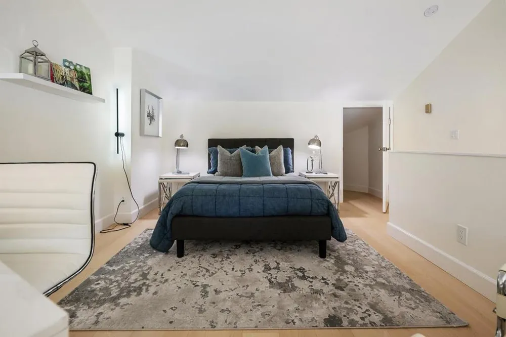76 Eddystone Court Redwood City, CA 94065