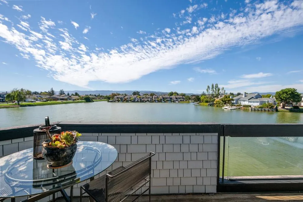 76 Eddystone Court Redwood City, CA 94065