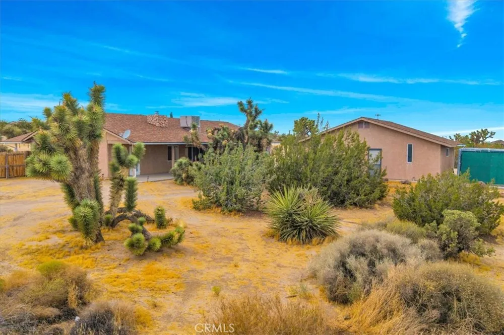 5281 Wallaby Yucca Valley, CA 92284