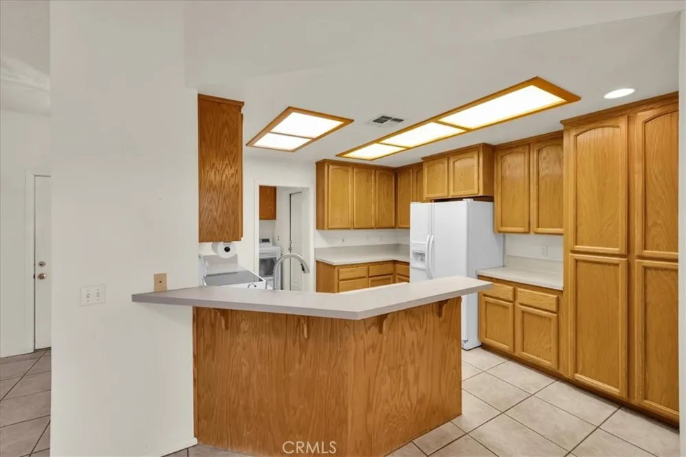 5281 Wallaby Yucca Valley, CA 92284