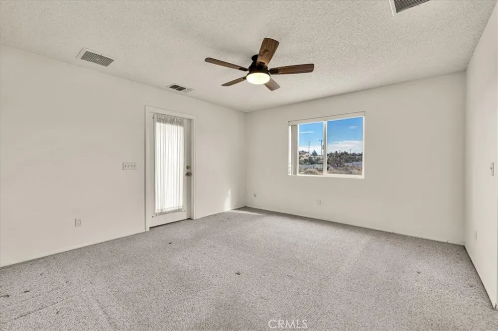 5281 Wallaby Yucca Valley, CA 92284