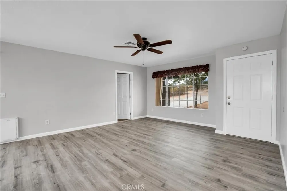 5281 Wallaby Yucca Valley, CA 92284
