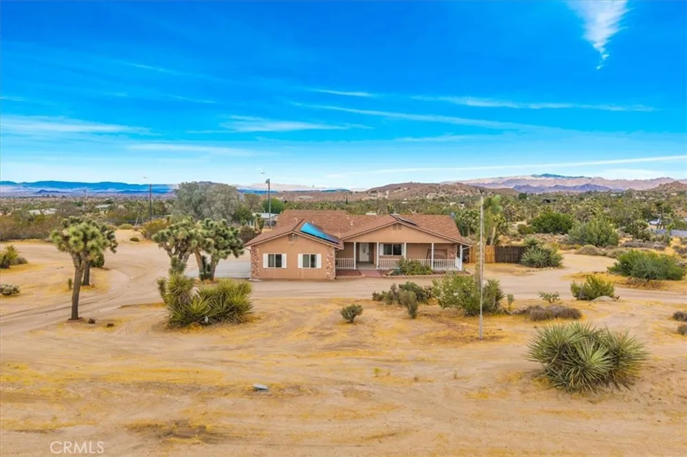 5281 Wallaby Yucca Valley, CA 92284