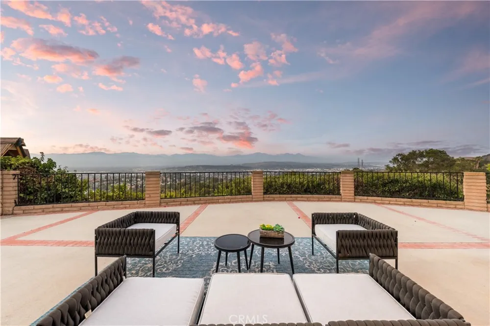 16387 Chella Drive Hacienda Heights, CA 91745