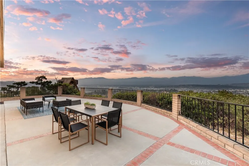 16387 Chella Drive Hacienda Heights, CA 91745
