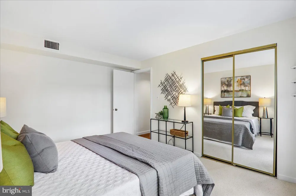 2244 WASHINGTON AVENUE #202 Silver Spring, MD 20910