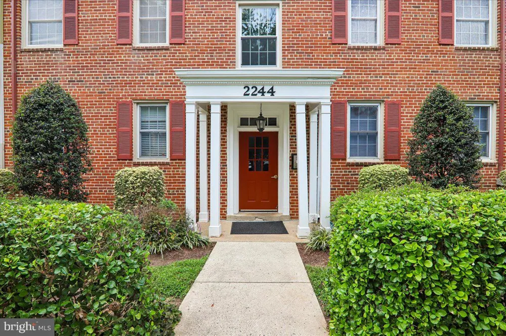 2244 WASHINGTON AVENUE #202 Silver Spring, MD 20910