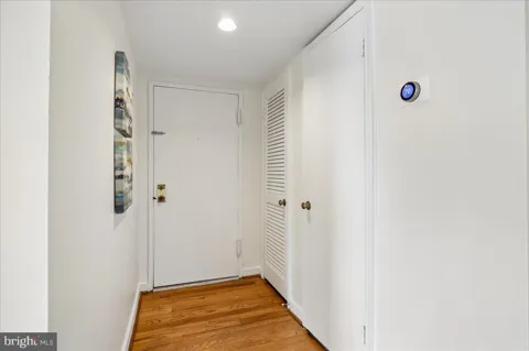2244 WASHINGTON AVENUE #202