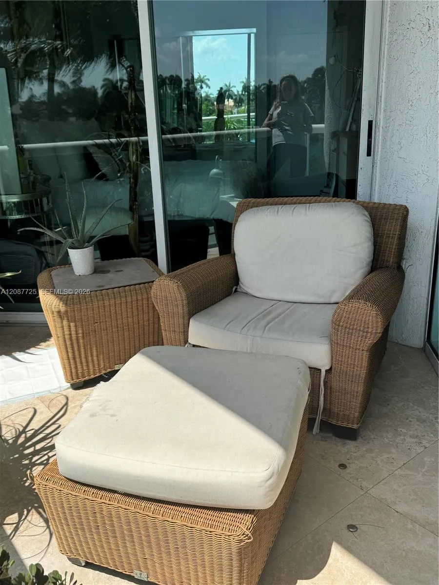 16500 Collins Ave #255 Sunny Isles Beach, FL 33160