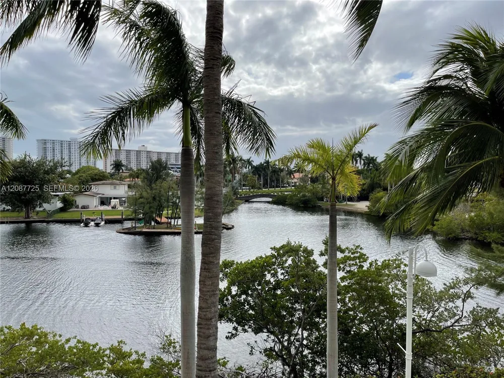 16500 Collins Ave #255 Sunny Isles Beach, FL 33160