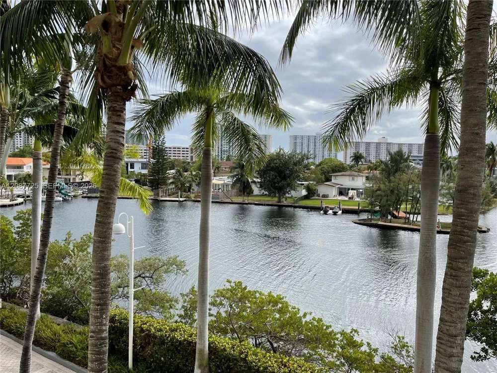16500 Collins Ave #255 Sunny Isles Beach, FL 33160