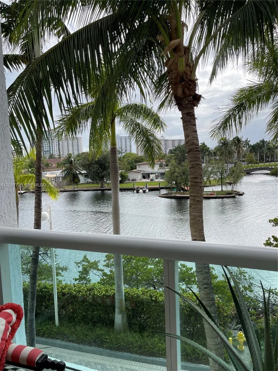16500 Collins Ave #255 Sunny Isles Beach, FL 33160